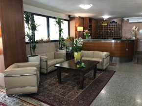 Отель Residence Viale Venezia  Верона